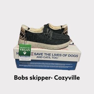 Skechers bobs skipper- Cozyville women’s size 7 charcoal colored memory foam